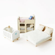 Load image into Gallery viewer, Daisylane starter Set - Doll house furniture