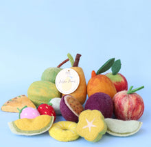 Load image into Gallery viewer, Mega giant fruit set plus basket - 17 pce set