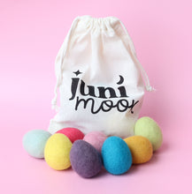 Load image into Gallery viewer, Hide and Seek felt eggs - 8 Pce