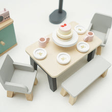 Load image into Gallery viewer, Daisylane Dining Room doll house set