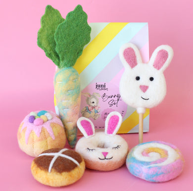 Bunny love pink🐰Easter 6 pce Set